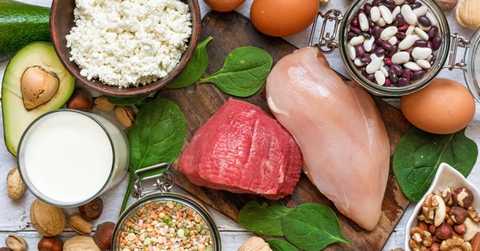 ushqime-qe-permbajne-proteina