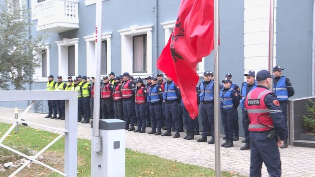 Policët do të marrin ushqim gjatë punës nga 1 janari