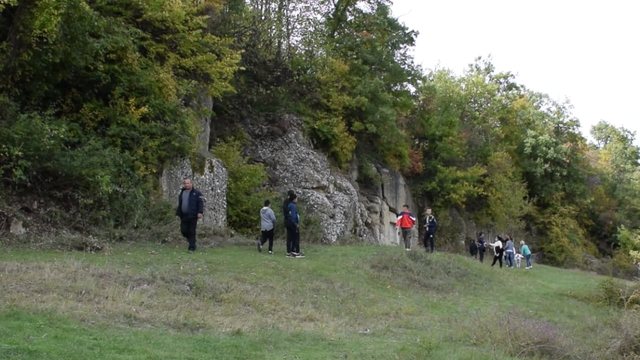 Akuzohen se kryen gërmime në zonën e varreve monumentale ilire në Mokër  arrestohen tre të rinj