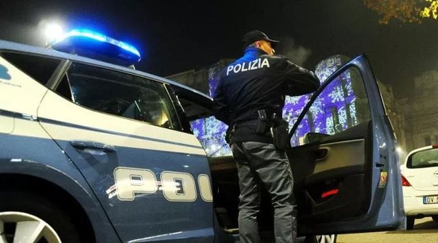 Dështon marifeti i shqiptarit të dëbuar dy herë nga Italia  kthehet me avion drejt Tiranës