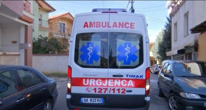 800-0-ambulance-770x412