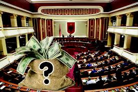 Fundviti që po trondit njerëzit e veshur me pushtet  