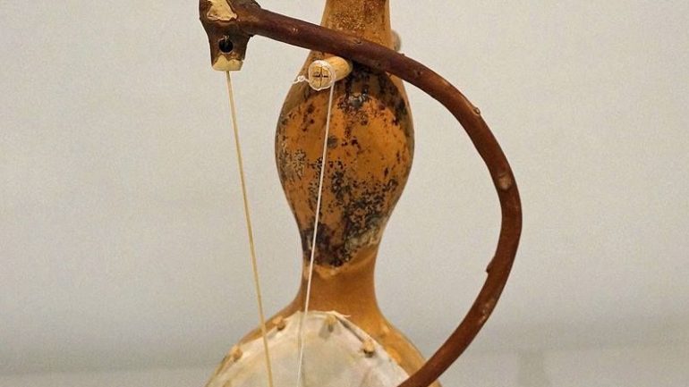 Lahuta shqiptare zyrtarisht pjesë e UNESCO s 