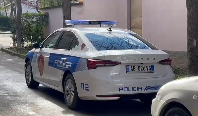 polici-1