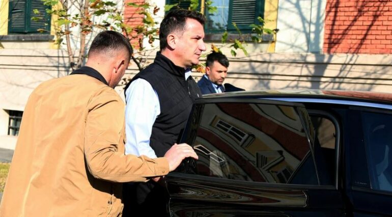 Seanca paraprake në GJKKO  Veliaj kërkon heqjen e masës për vendosjen në kafaz dhe vënien në dispozicion të dosjes