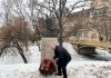 Avnija Hafuzi, Konsulli i Nderit i Shqipërisë në Hungari, vendos kurorë në kujtim të heroit kombëtar Gjergj Kastriot Skënderbeu