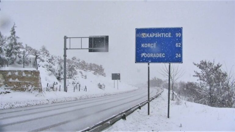 Reshje shiu dhe stuhi bore  Parashikimi i motit për sot  10 janar 2026