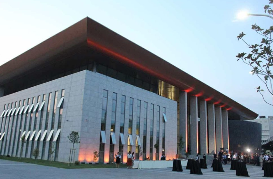 KLGJ dhe zvarritja e dosjeve  Tenderi i drejtësisë pa garë  avullon 1 3 miliardë lekë për një ofertë të vetme për mirëmbajtjen e çështjeve gjyqësore