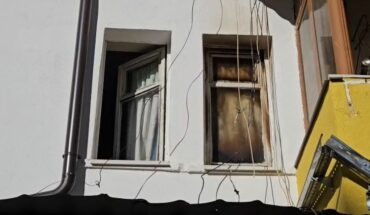 E rëndë në Korçë  Banesa u përfshi nga flakët  ndërron jetë nga asfiksia 70 vjeçarja