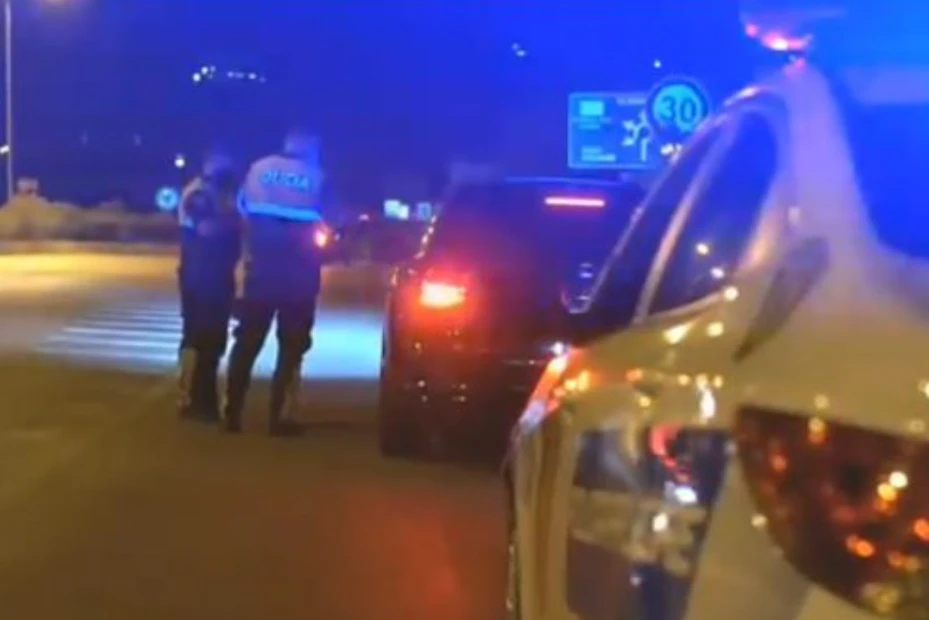 Plagosi me thikë 45 vjeçarin një ditë më parë  në pranga autori në Vlorë