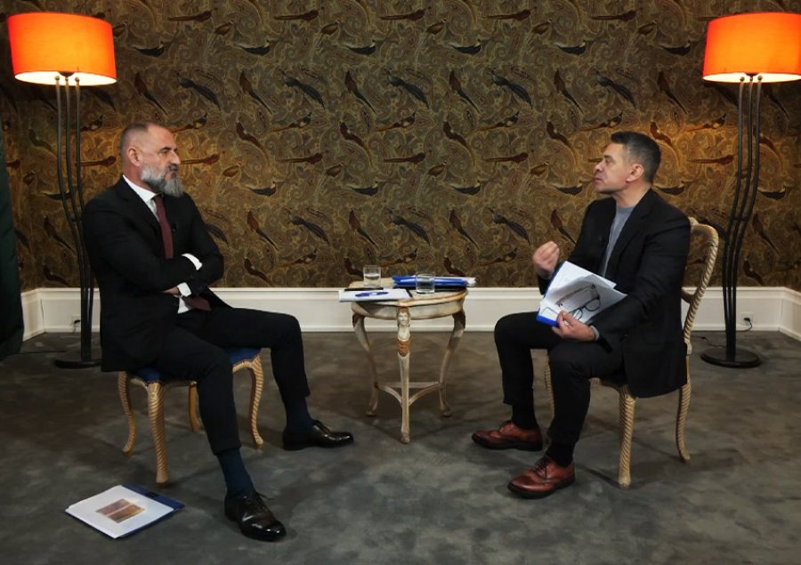 Skandali me Bankers in  Ahmetaj  Ballluku interpretoi në paligjshmëri ligjin e akzicës