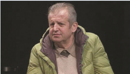 Kiço Londo  Teatri Kombëtar e mban një qytet të gjallë