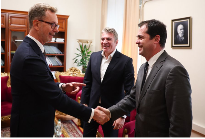 Ambasadori i BE  Gonzato me Bylykbashin   Gjiknurin për Reformën Zgjedhore  Të ndalohet përdorimi i burimeve shtetërore