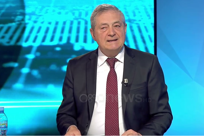 Ambasadori Gazmend Turdiu   Ligji i ri për Ambasadorët   Kali i Trojes  për të politizuar diplomacinë