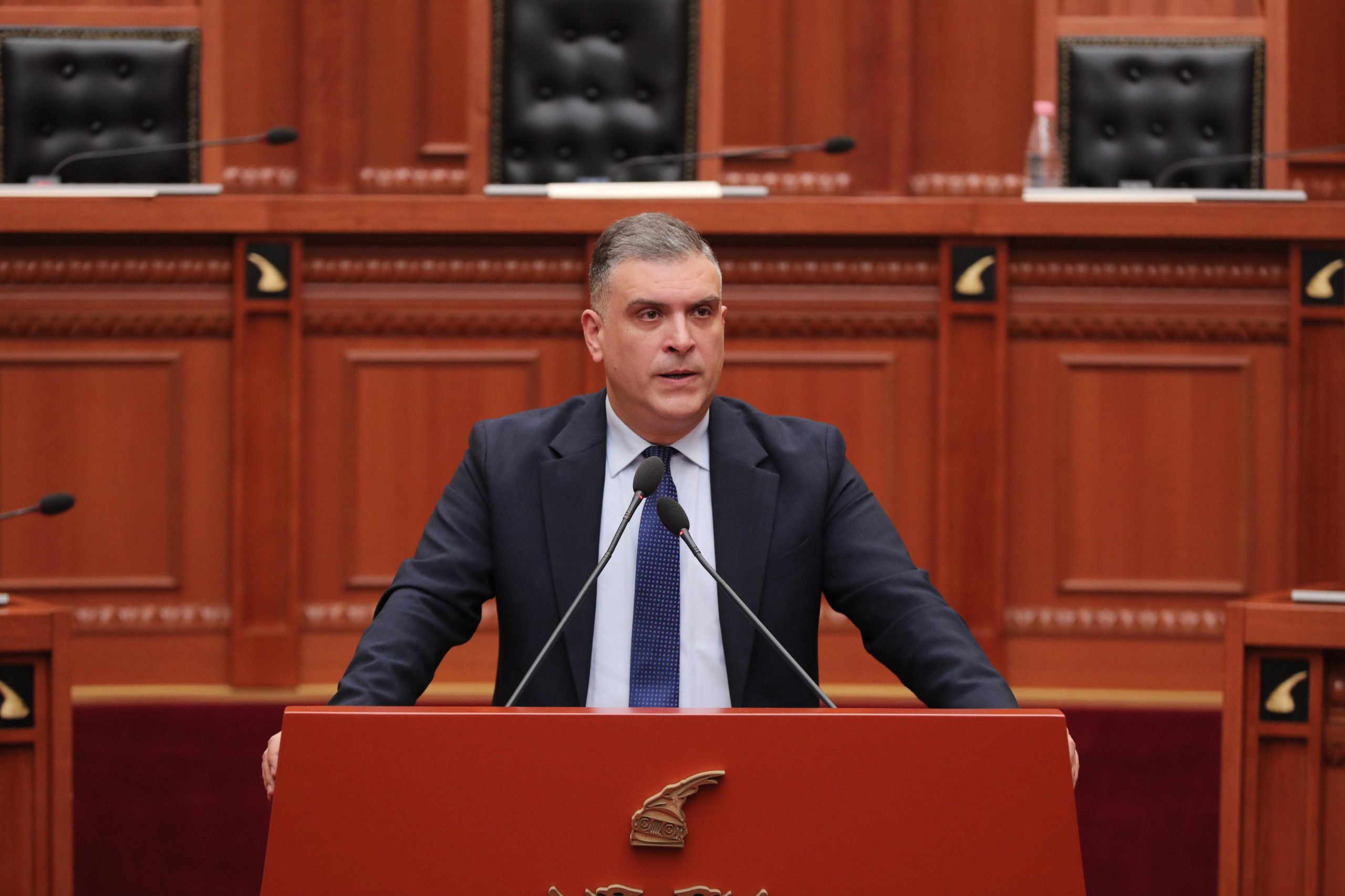  Ferit Hoxha negocioi marrëveshjen e detit me Greqinë   Blushi  Mua si gazetar më informonte se ishte përgjegjës Berisha