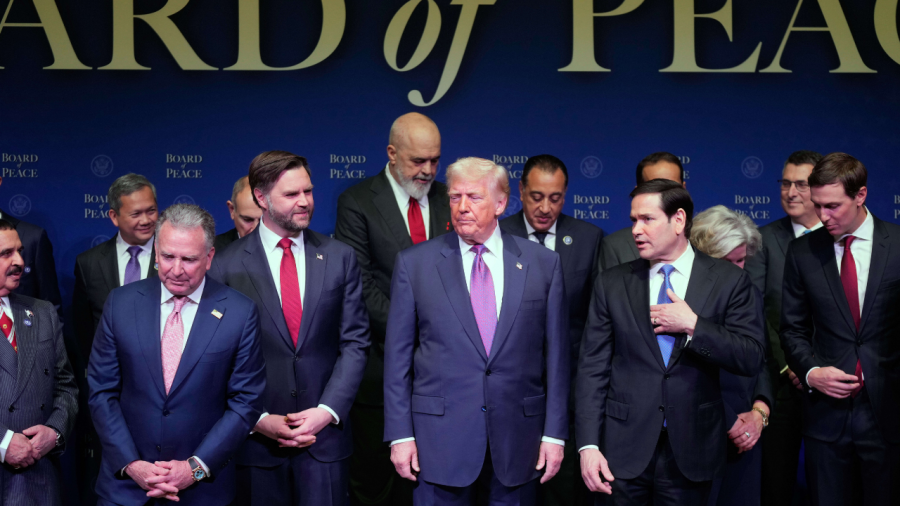  Bordi i Paqes  i mbushur me diktatorë    The Guardian  vë të parin në listë  Edi Ramën