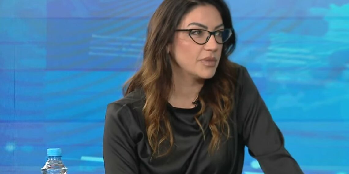  Dorëheqja e Karçanaj e detyruar   Llabani zbulon detajet Kam informacion se ka blerë një pronë 300 400 mijë euro tek  