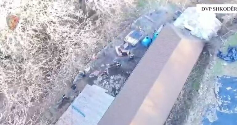 Armë  municion luftarak dhe rreth 25 2 kg kanabis  Policia aksion në Shkodër  dy të arrestuar