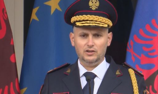 Betohet drejtori i Policisë së Shtetit    Pastrime  edhe në radhët tona   Skënder Hita flet për herë të parë pas marrjes së detyrës  Luftë pa   