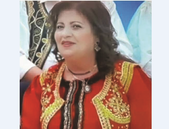 Flet Leonora Gjoni Terpollari Këngëtarja popullore   Grupi polifonik  Tomorrica Skraparit  po lë gjurmët e veta në Shqipëri Festivalin e Gjirokastrës dhe kënga për Hysni   