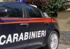 E rëndë/ Shmanget tragjedia, shqiptari plagos me thikë gruan para shkollës së fëmijëve, policia e kap në arrati! Ja shkaku