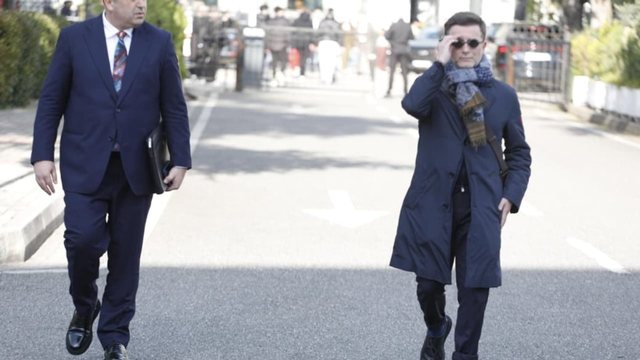 A do të kandidojë Braçe për bashkinë e Tiranës  Deputeti i PS i prerë  Gjërat që fliten në shtëpi  mbeten aty