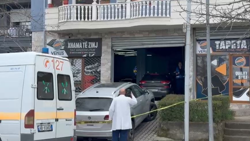 Konflikt mes katër personash në një servis makinash në Korçë  një i plagosur