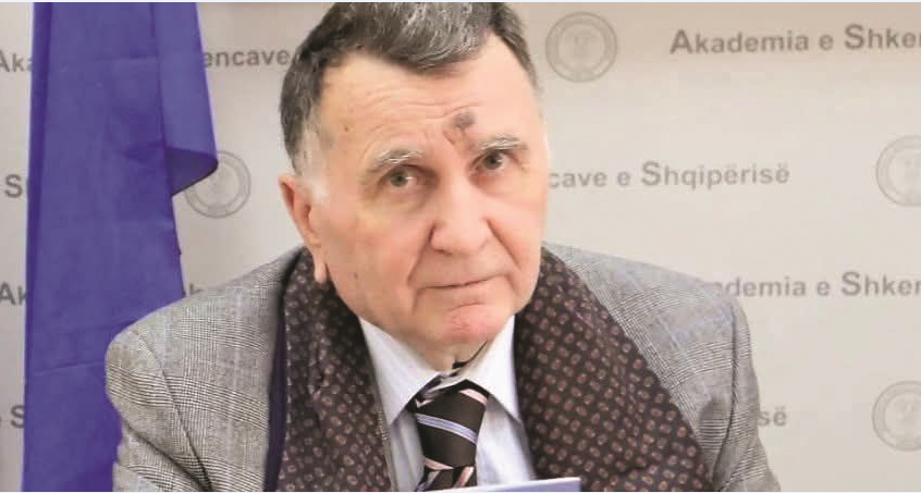 Akademik Gjovalin Shkurtaj  Shqipja   Gjuhë e madhe e një populli të vogël  por të lashtë e rrënjethellë në trojet e veta