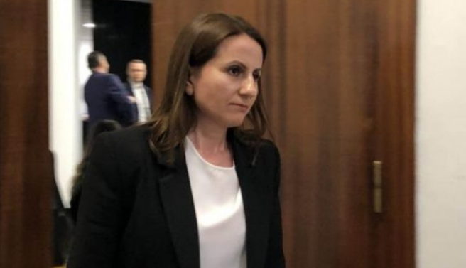 Gjyqtarja e dosjes  Plumbi i Artë  bllokohet në Dubai  Lekët për shpenzimet ku i gjeti 