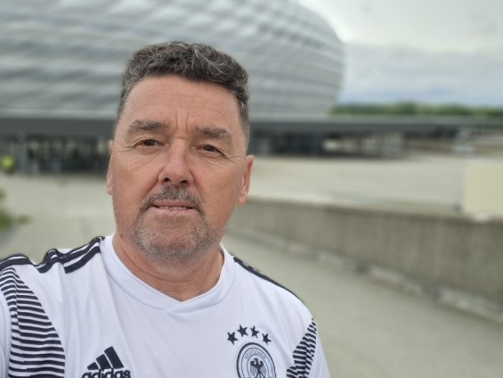 Hektor Kapllani  Niveli e cilësia e mirë  duan edhe infrastrukturë të mirë