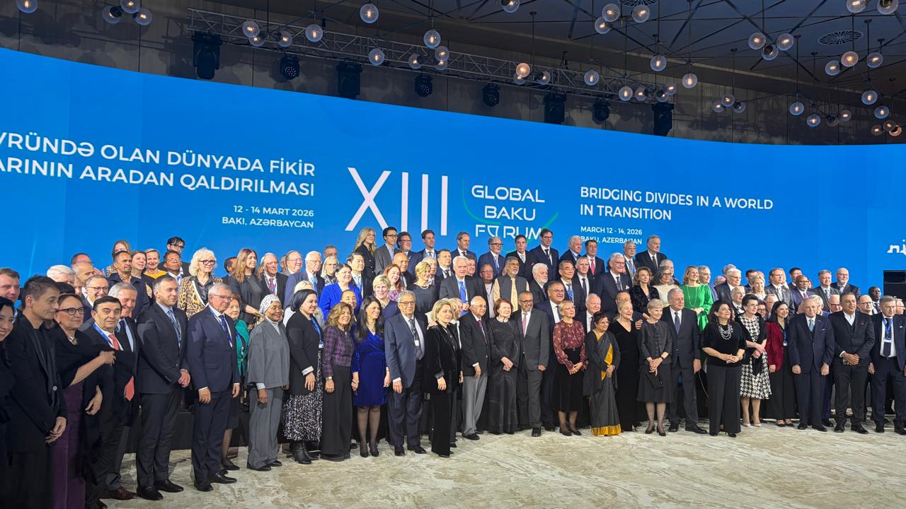 Universiteti Mesdhetar i Shqipërisë në forumin e XIII të Global në Baku  Azerbajxhan