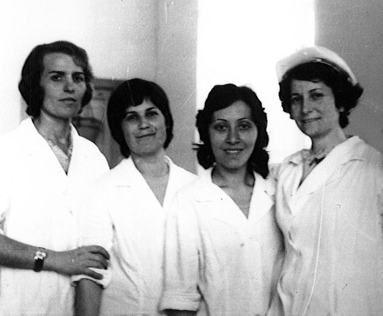 Nga e djathta Elvira Kotini, Yllka Take, Ermioni Troka dhe Flora Omari