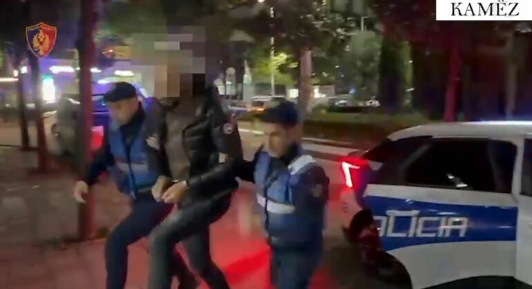 Plagosën rëndë një person  arrestohen dy persona në Kamëz