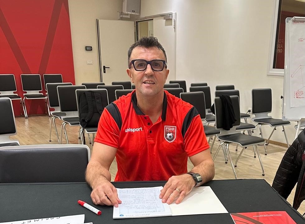 Amarildo Zela  Trajnerët nuk guxojnë shumë  ndaj kampionati ka ulje e ngritje