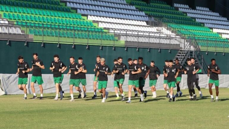 Egnatia në krizë të paprecedentë  tre disfata radhazi  Rrogozhinasit humbasin identitetin në kampionat