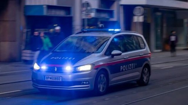 Krim tronditës në familjen shqiptare në Austri  burri vret gruan me kaçavidë