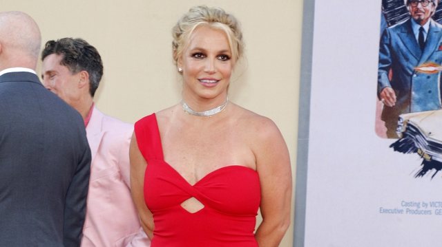 Djemtë e Britney Spears marrin mbiemrin e saj