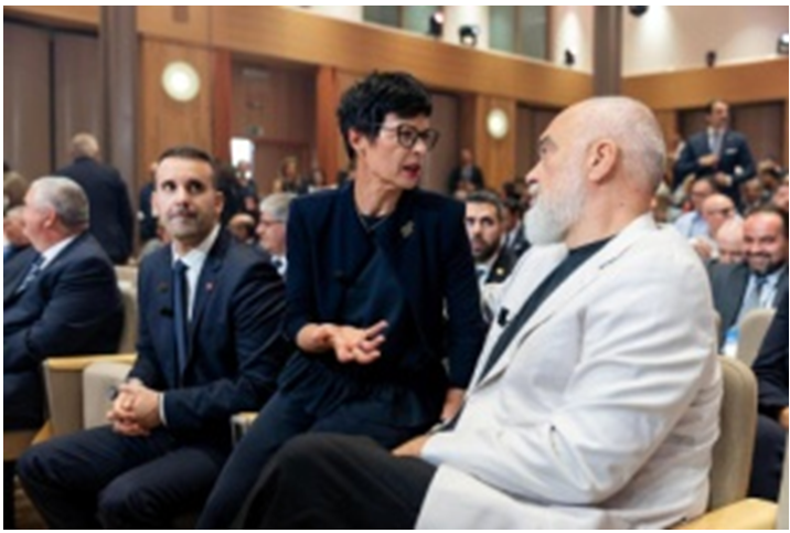 BE rrëzon propagandën  Për integrimin e Shqipërisë  Marta Kos mesazh  S ka anëtarësim pa sundimin e ligjit dhe liri të medias