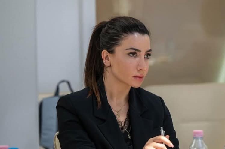 Laura Saro e aferës Bankers leje ndërtimi përmes Fondacionit Mirësia  A po pastron lekët e korrupsionit dhe donacioneve 