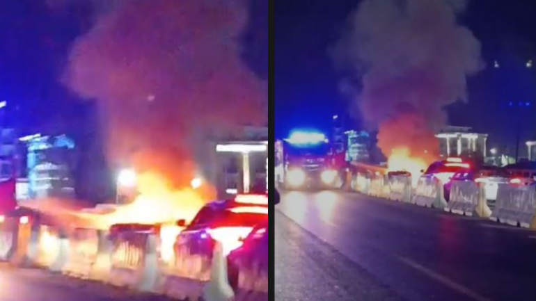 Aksident i rëndë pranë QTU së  një makinë shkrumbohet nga flakët