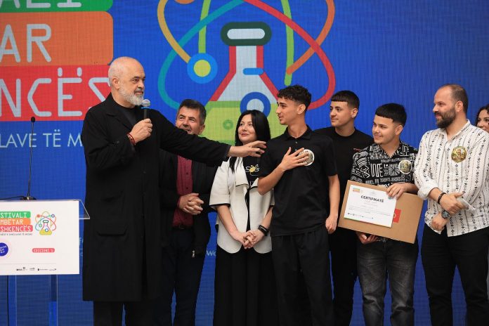 Rama  Do rrisim në mënyrë të konsiderueshme financimet për startup et