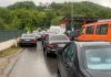 Aksident në aksin Burrel-Klos, bllokohet trafiku, mbi 5 kilometra radhë automjetesh