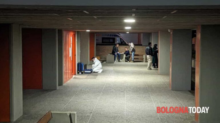 Po luante me shokët në tarracën e pallatit kur u rrëzua nga shkallët  humb jetën tragjikisht në Bolonja  12 vjeçari shqiptar