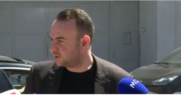 Skandali te burgu 313  deputetit Balliu i ndalohet hyrja te Meta  Drejtori nuk i bindet as kryetarit të kuvendit  gati kallëzimi