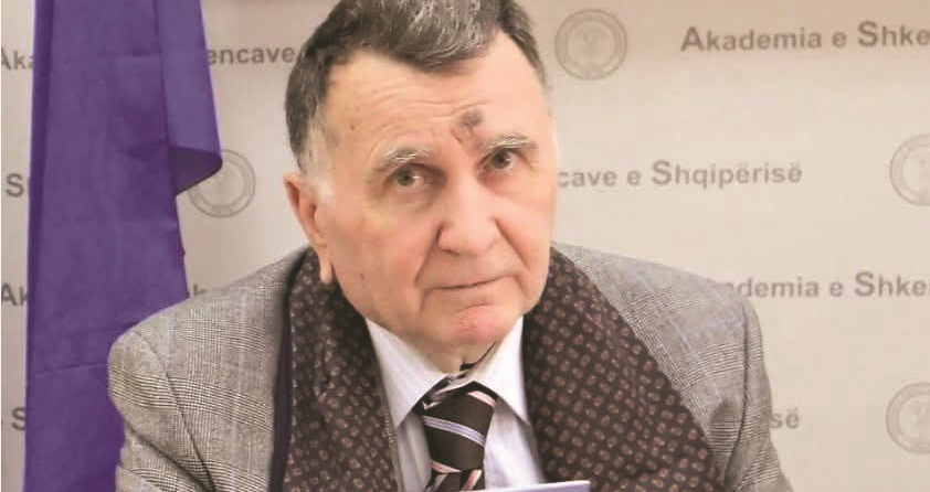 Akademik Gjovalin Shkurtaj  Shqipja   Gjuhë e madhe e një populli të vogël  por të lashtë e rrënjë thellë në trojet e veta