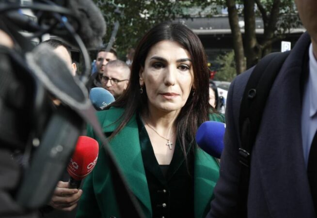 Kërkon heqje të masës së sigurisë  Ish drejtoresha e aferave të AKSHI t  Mirlinda Karçanaj bën rekurs në Gjykatën e Lartë