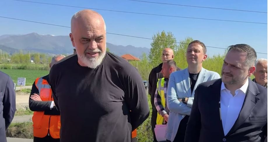 Rama inspekton punimet në Lezhë  rruga e re lidh fshatin Rrilë dhe Hidrovorin e Tales me autostradën Lezhë Tiranë