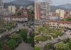 Flakët përfshijnë një apartament në qendër të qytetit të Elbasanit, ndërhyjnë zjarrfikëset