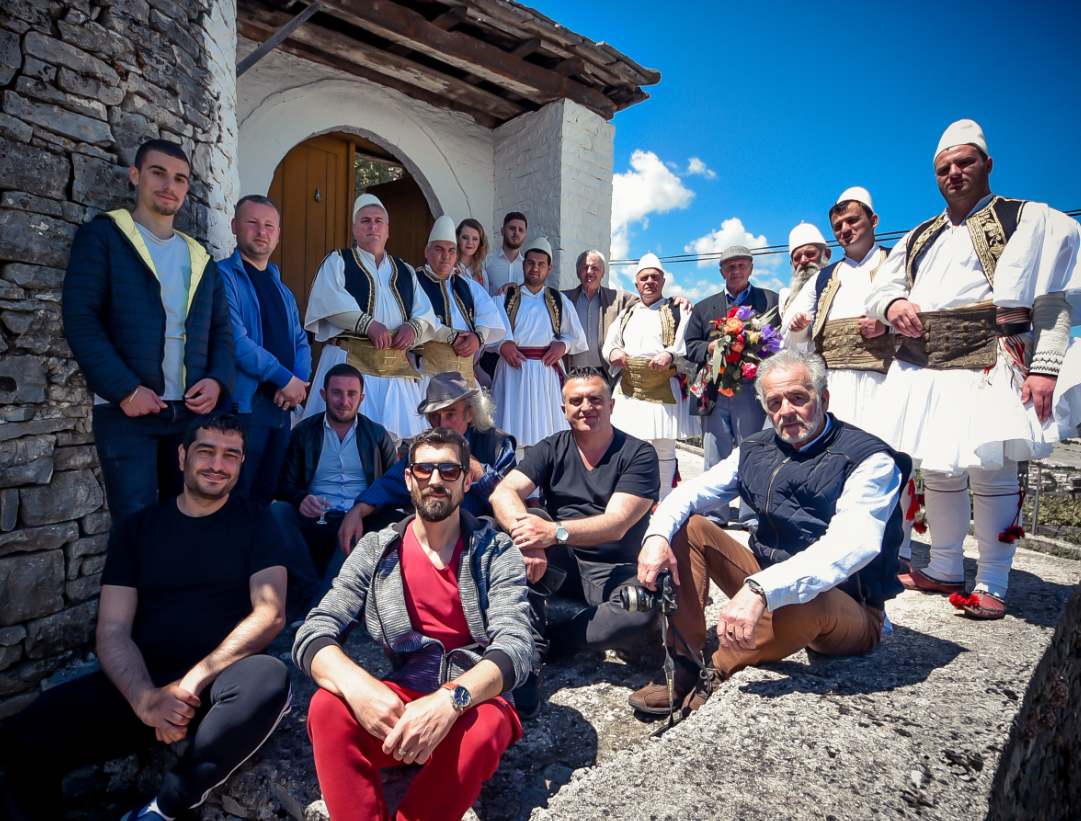 Sekretet e këngëtarit dhe furrxhiut Xhevat Avdalli  mikut të Enver Hoxhës me gratë e Gjirokastrës