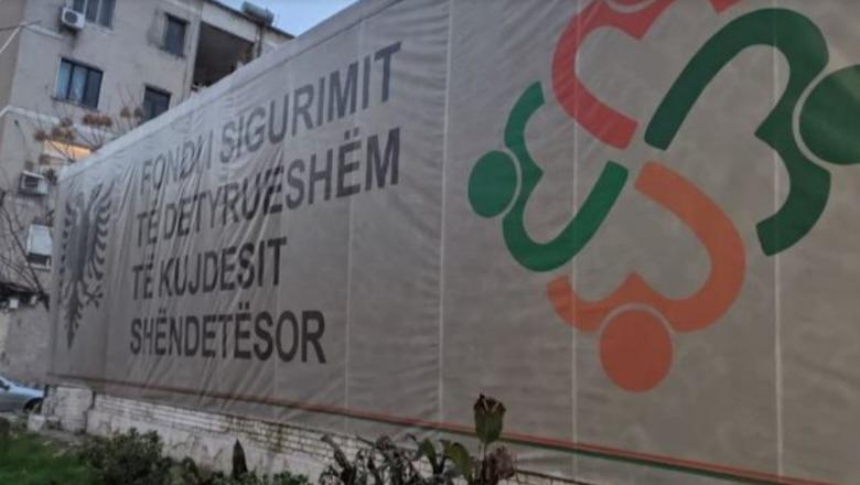 Jep dorëheqjen drejtori i Fondit të Sigurimit të Detyrueshëm të Kujdesit Shëndetësor  Arti Papajani  E zëvendëson Ilir Topi